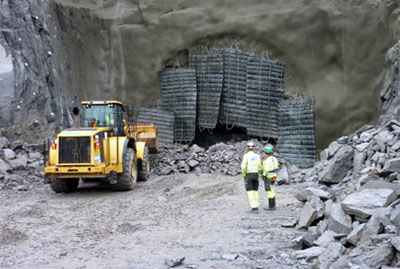 Norvegia - Procedono i lavori nel tunnel di Toven