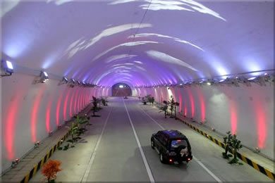 Aperto in Cina il secondo tunnel stradale più lungo del mondo
