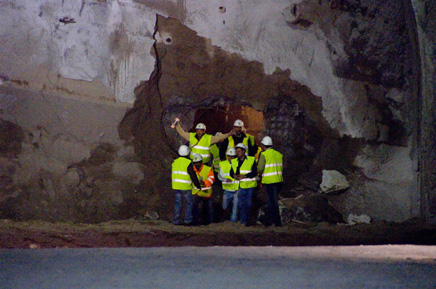 Italia/Salerno-Reggio Calabria: abbattuto diaframma galleria Barritteri sulla A3